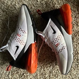 Nike Air Max 270 - excellent condition, like new!!